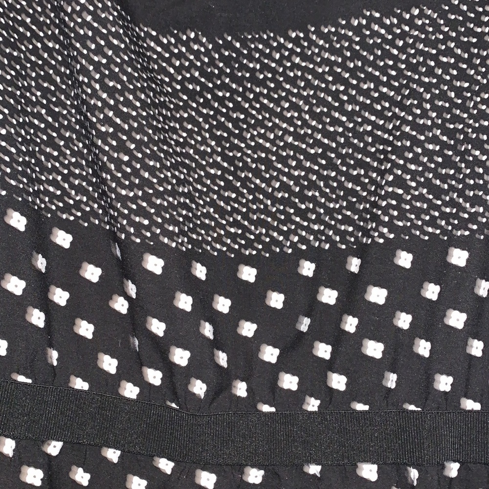 Loft Dress - Picture 3 of 4